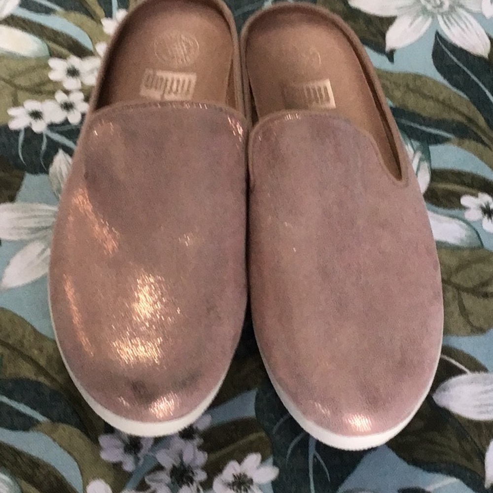 Nwot ladies size 10 fit flops, pink and sparkly